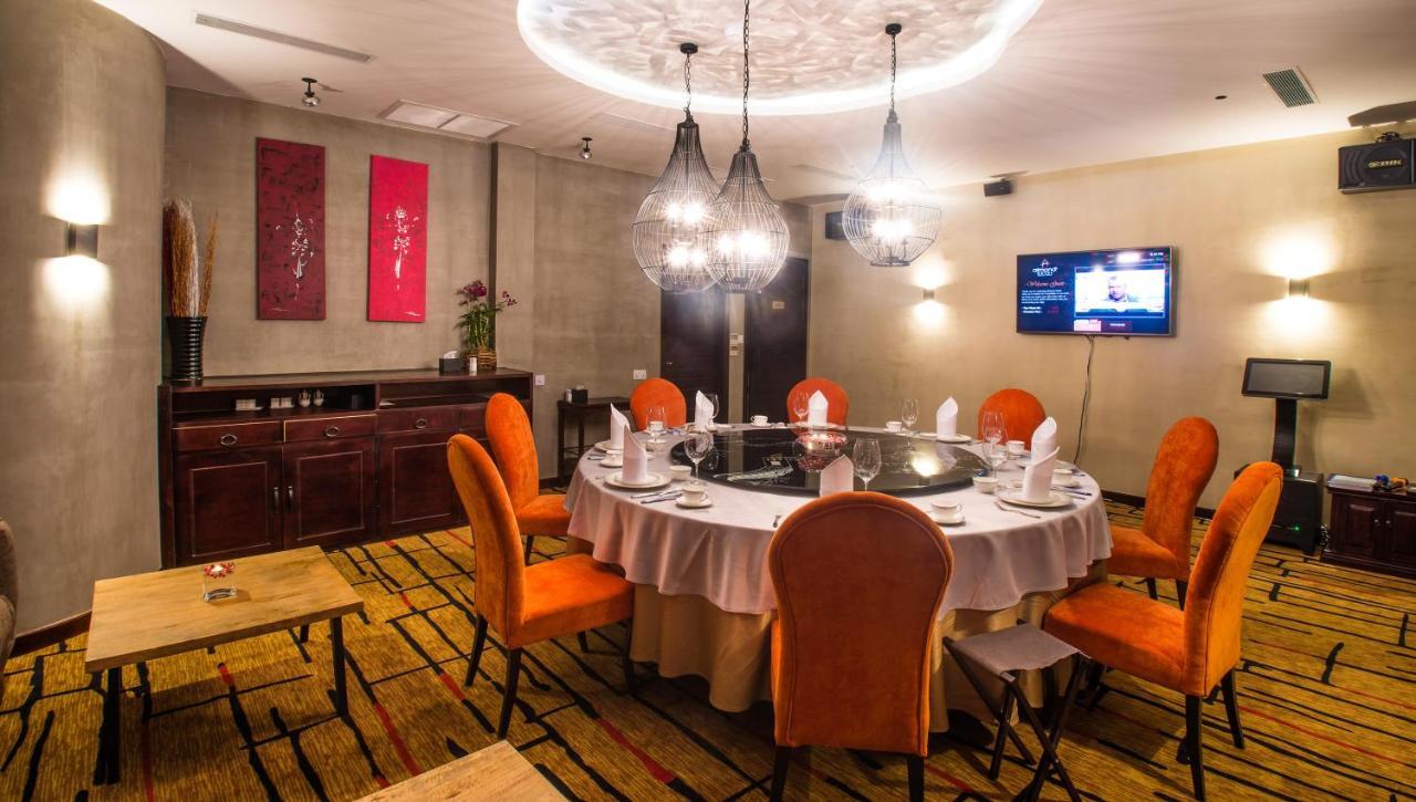 Almond Hotel Bassac River Phnom Penh Ngoại thất bức ảnh