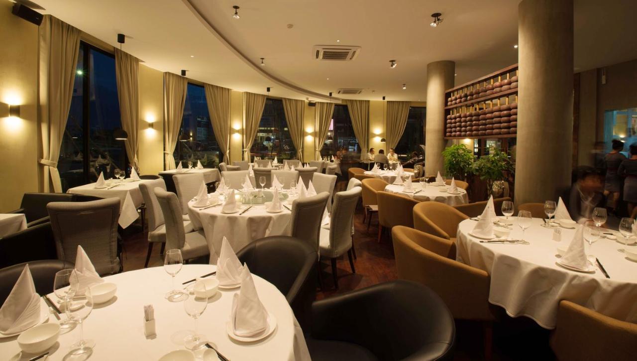 Almond Hotel Bassac River Phnom Penh Ngoại thất bức ảnh