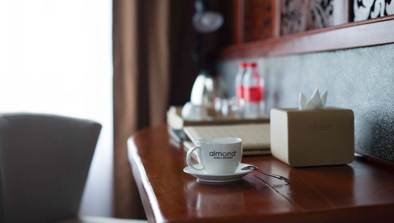 Almond Hotel Bassac River Phnom Penh Ngoại thất bức ảnh